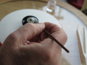 Handgeschilderede lens Beschildering van een contactlens